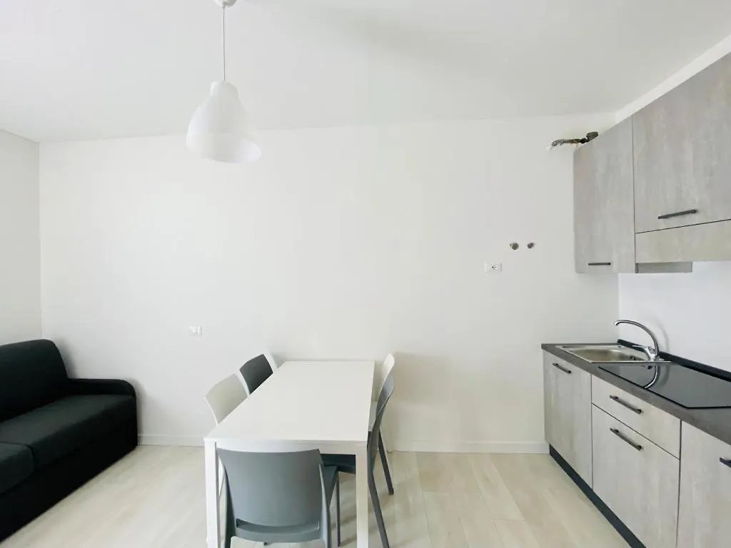 Augustus - Piazza Mazzini - Vicino Al Mare - Immobil Relax Apartman Lido di Jesolo 0*,  Olaszország