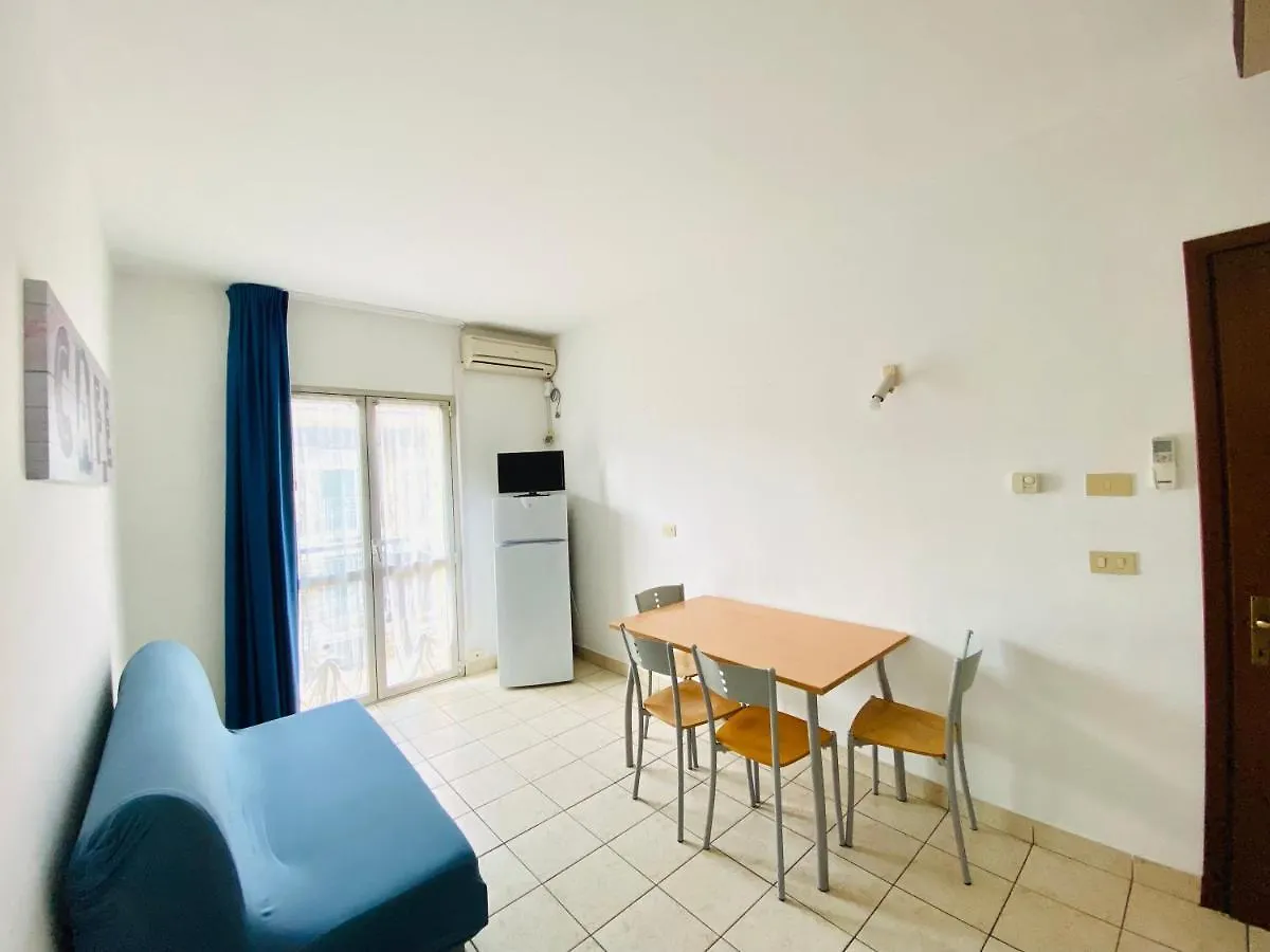 Augustus - Piazza Mazzini - Vicino Al Mare - Immobil Relax Apartman Lido di Jesolo