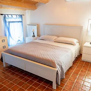 Delta House Apartment